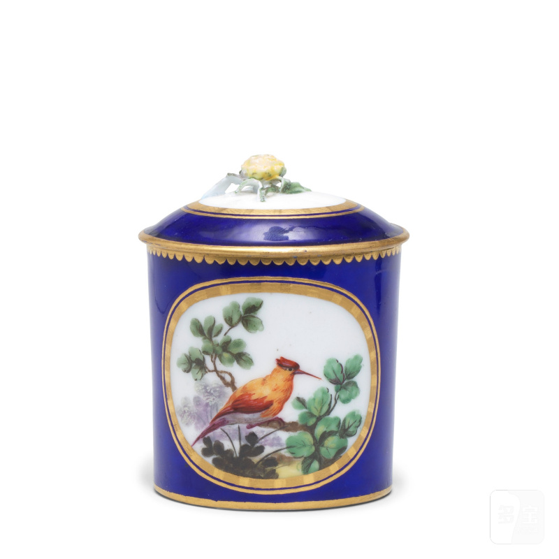 A small Sèvres blue-ground pomade pot and cover (pot à pommade), dated 1763